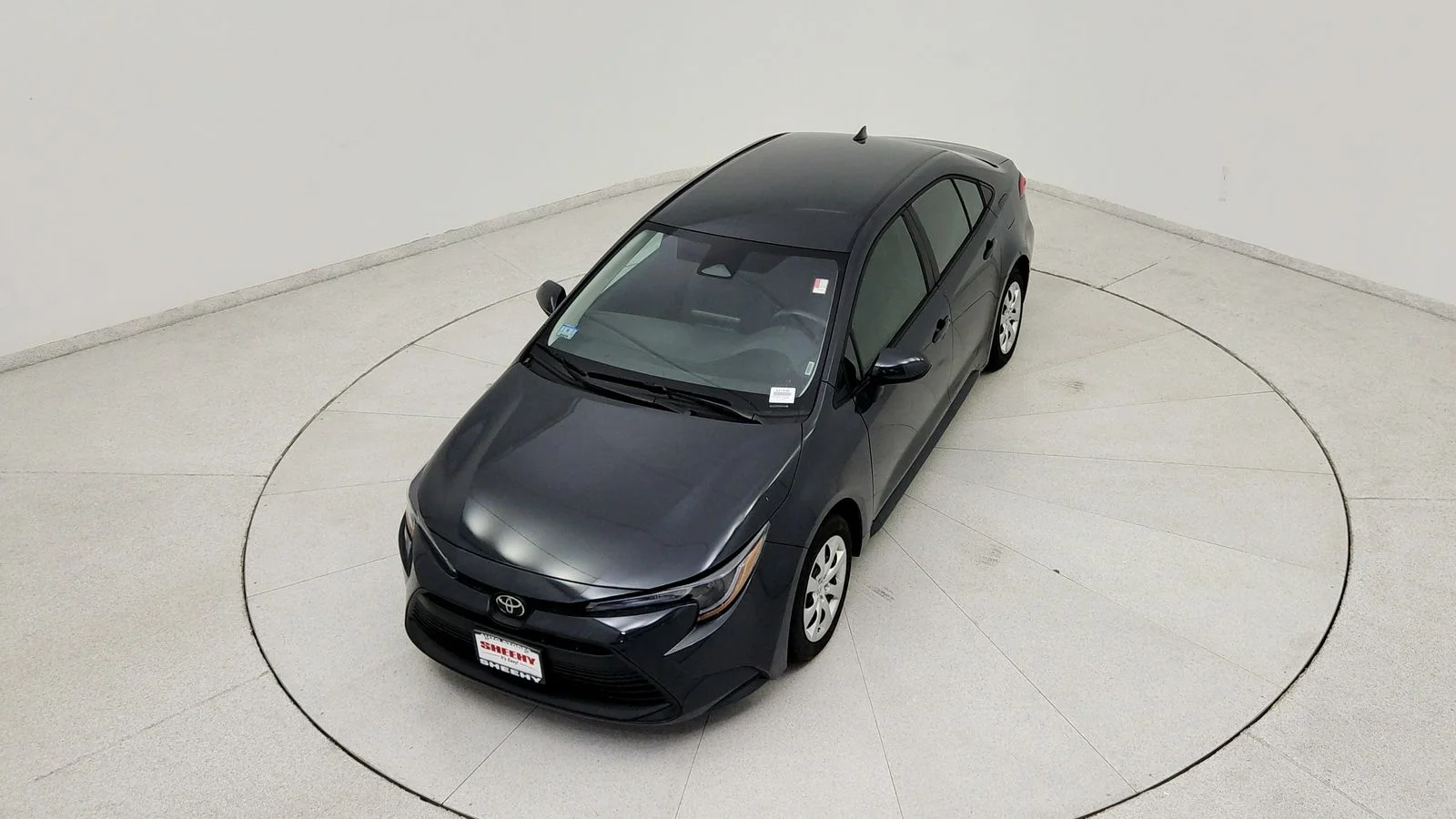 Used 2025  Toyota LE image 16