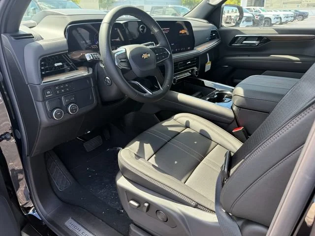 New 2026 Black Chevrolet High Country image 10