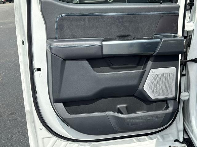 2025 Ford F-150 Platinum - Photo 54