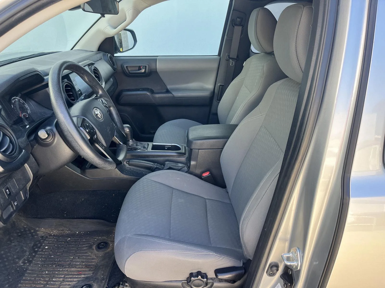 Used 2023 Celestial Silver Metallic Toyota SR image 17