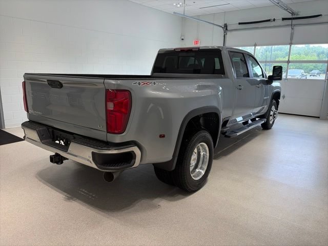 2026 Chevrolet Silverado 3500 HD LT - Photo 6