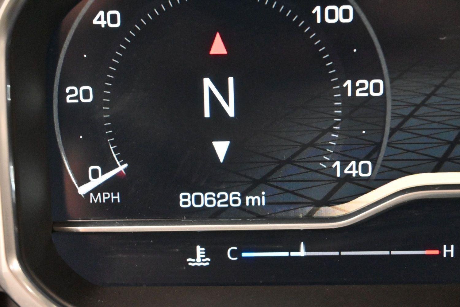 Used 2024 Onyx Black GMC Denali image 21
