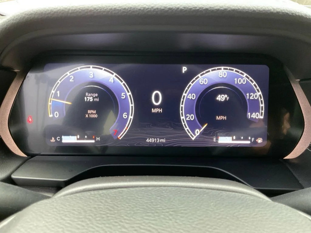 Used 2023 White Jeep Limited image 19