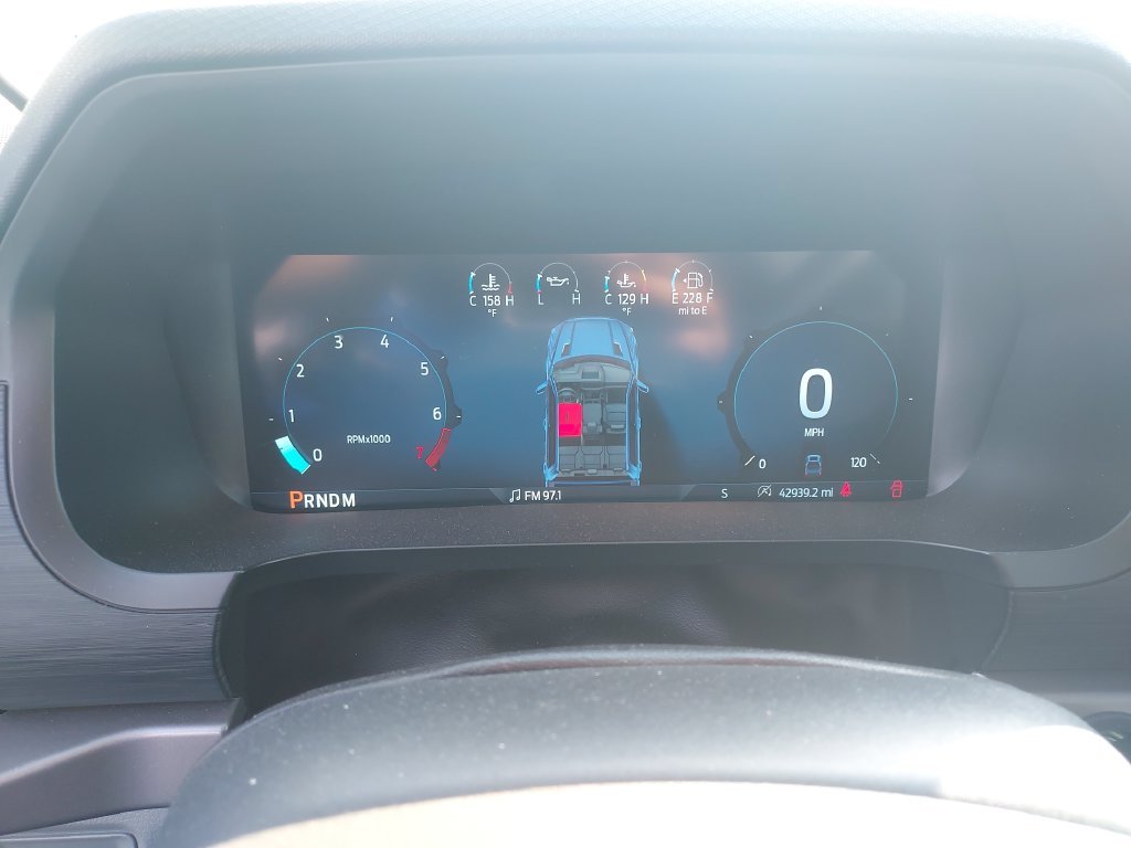 Used 2025 White Ford XLT image 18