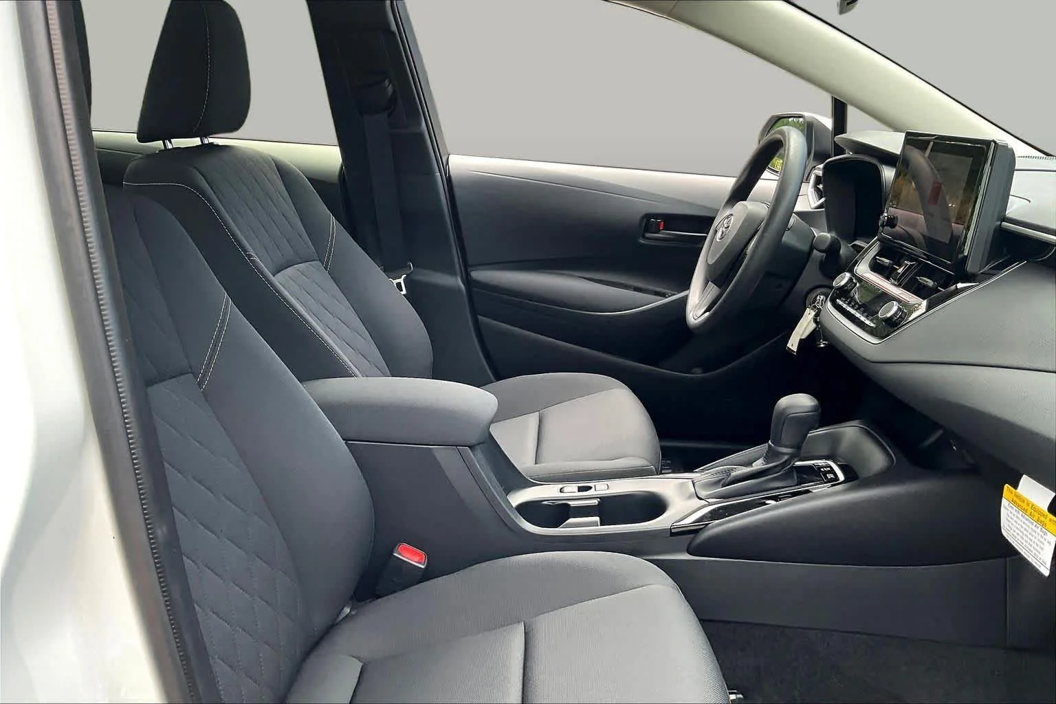 Used 2026 Ice Cap Toyota Hybrid LE image 9