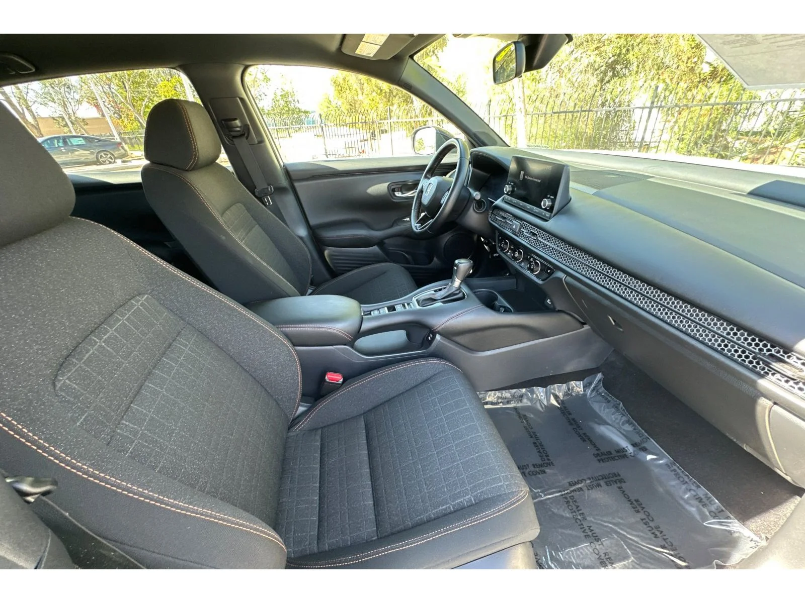 Used 2025 Platinum White Pearl Honda Sport image 19