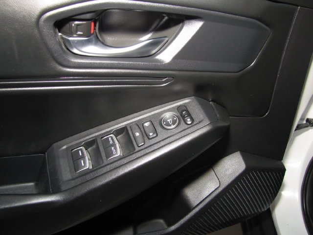 2023 Honda Accord EX - Photo 11