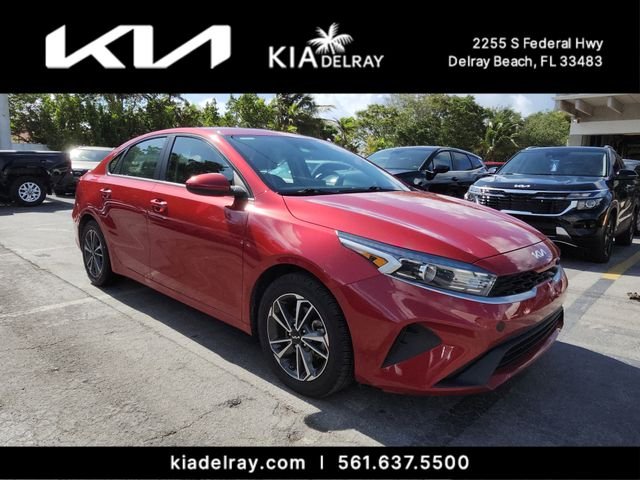 2023 Kia Forte LXS AT's photo