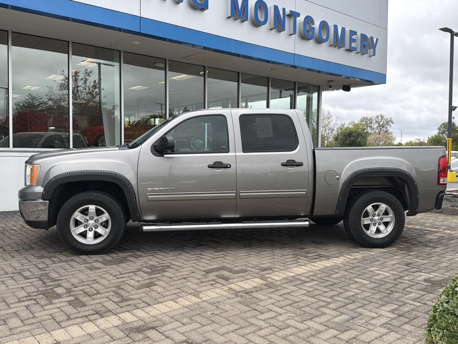 Used 2012 GMC Sierra 1500 SLE with VIN 3GTP1VE00CG265194 for sale in Peoria, IL