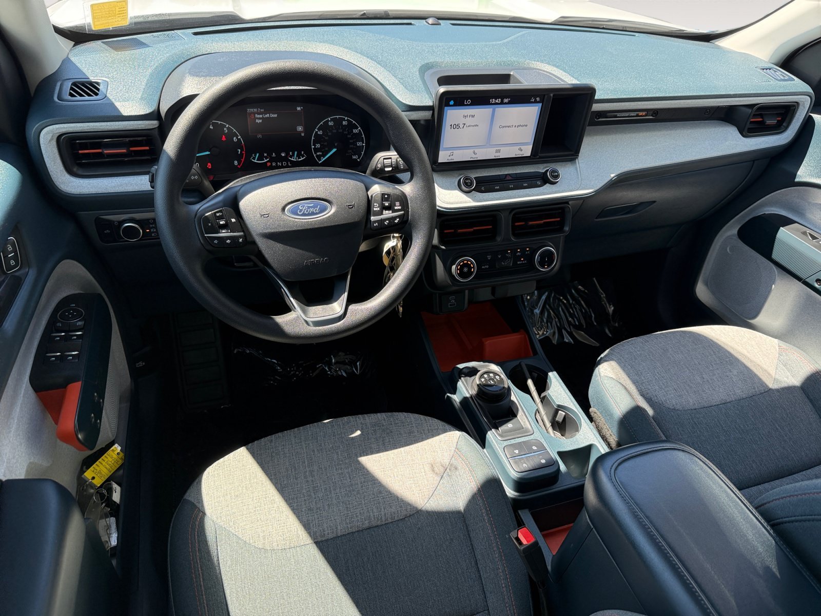 Certified Used 2024 Oxford White Ford XLT image 15