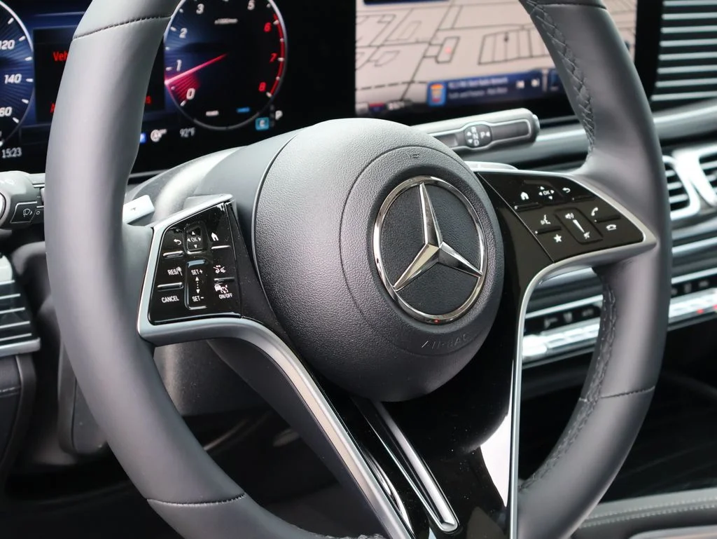 New 2026 Selenite Grey Metallic Mercedes-Benz GLE 450 image 18