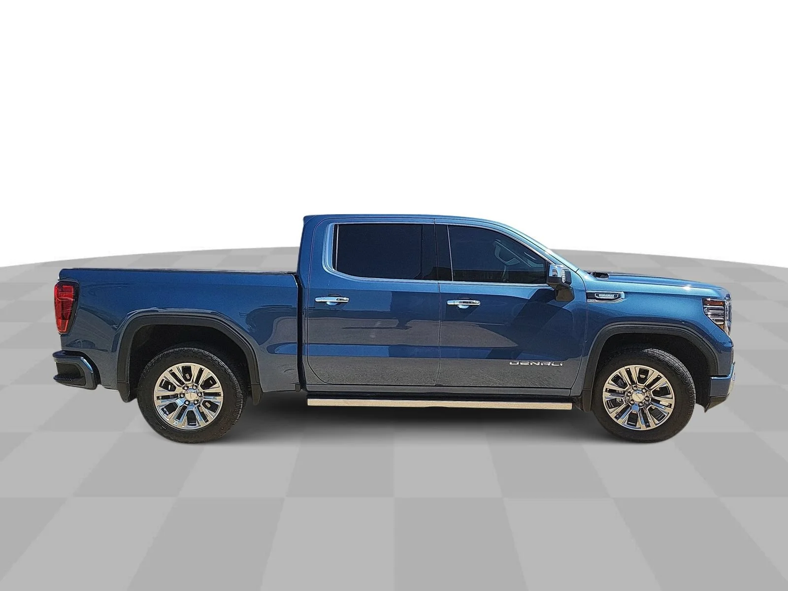 Certified Used 2025 Downpour Metallic GMC Denali image 9