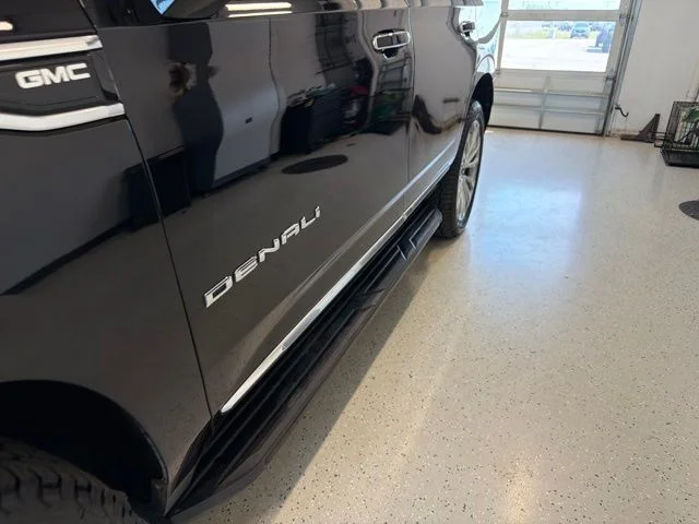 Used 2022 Black GMC Denali image 12
