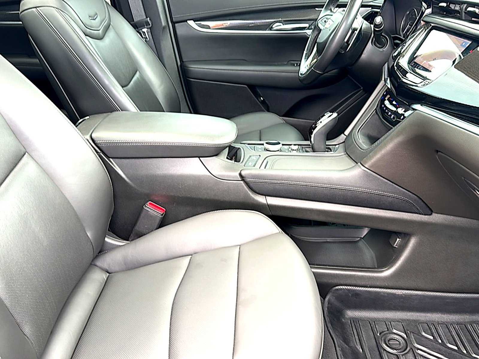 Used 2024 Argent Silver Metallic Cadillac AWD Sport image 24