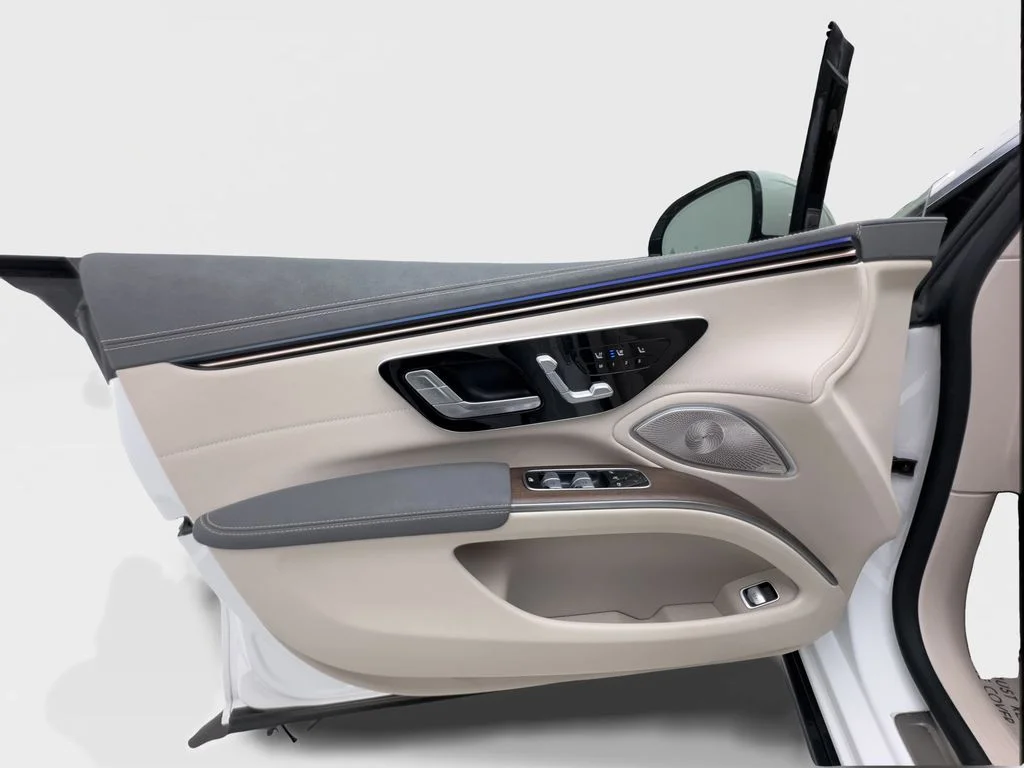 Used 2023 White Mercedes-Benz 450 image 20