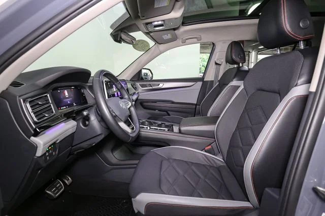 Used 2024 Gray Volkswagen 2.0T Peak Edition SE w/Technology image 41