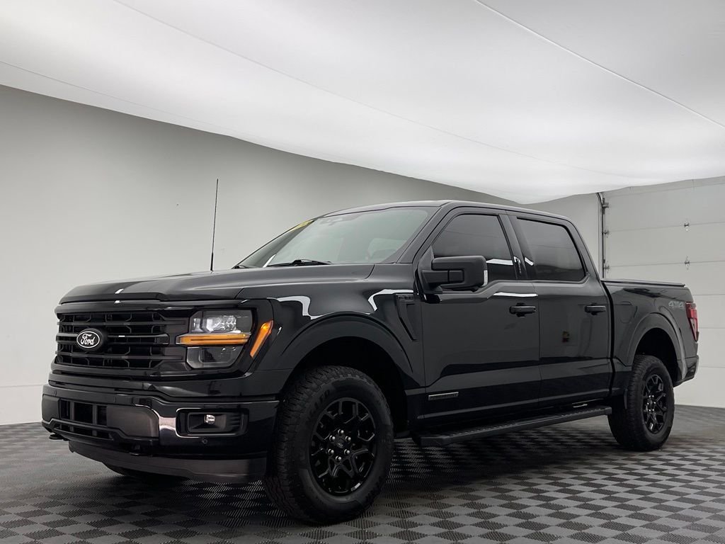 Used 2024 Black Metallic Ford XLT image 2