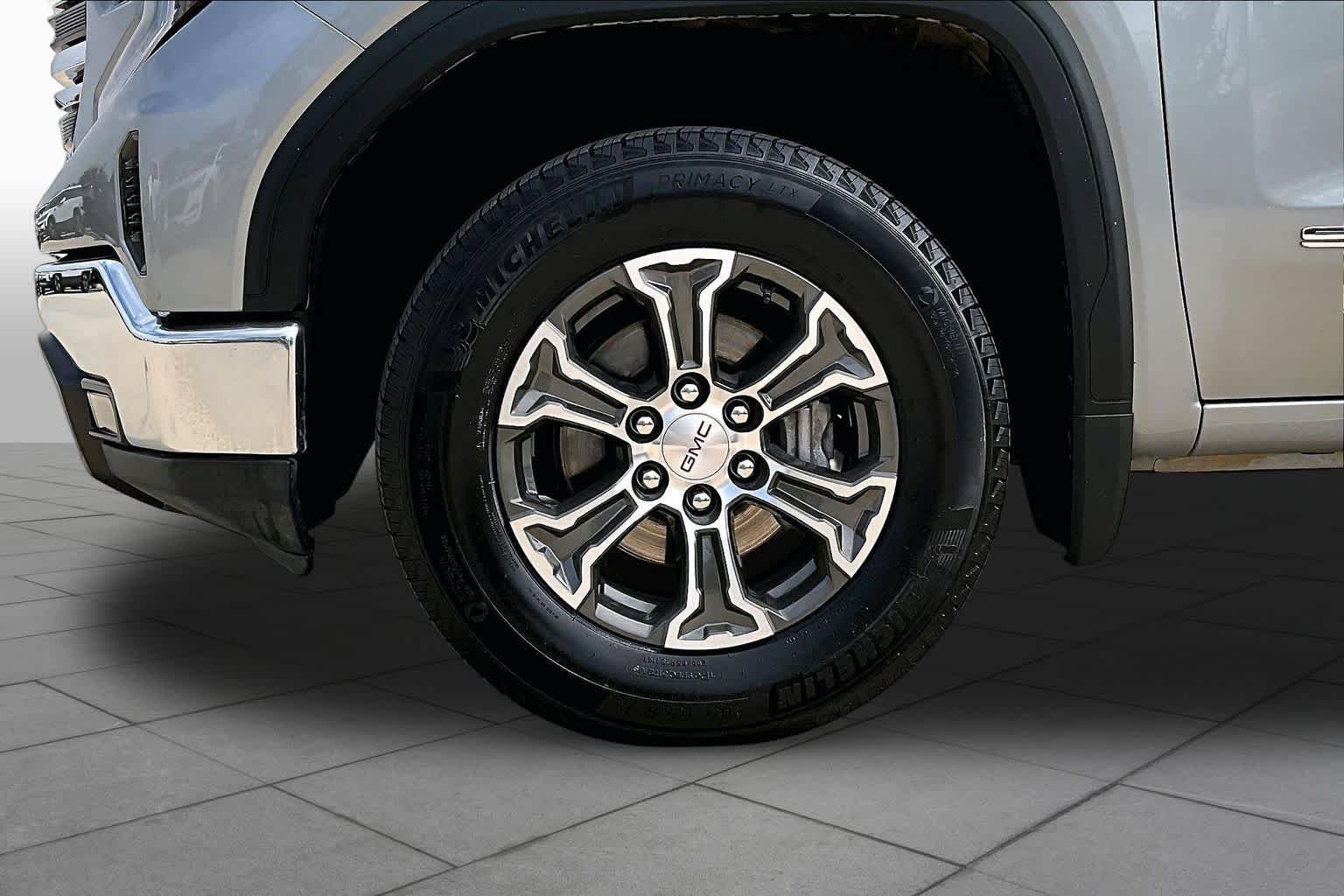 Used 2026 Sterling Metallic GMC SLT image 11