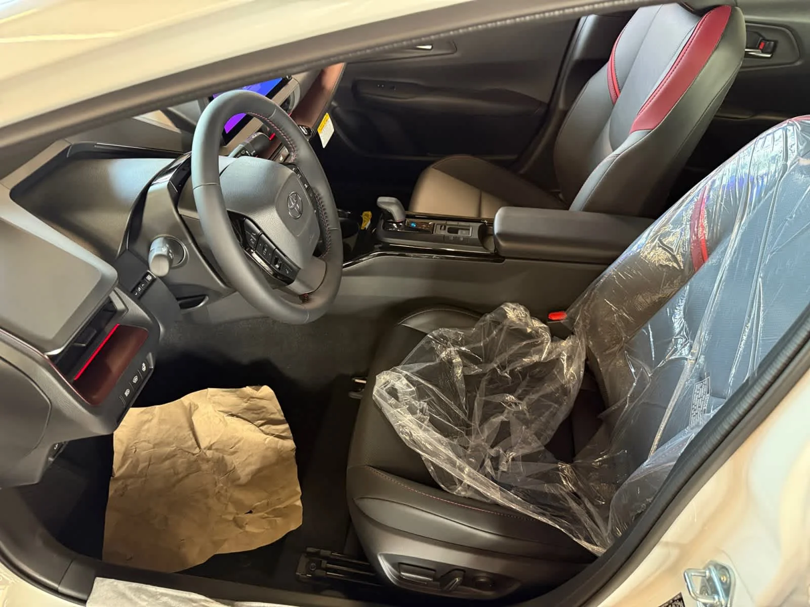 New 2026 Wind Chill Pearl Toyota XSE Premium image 11