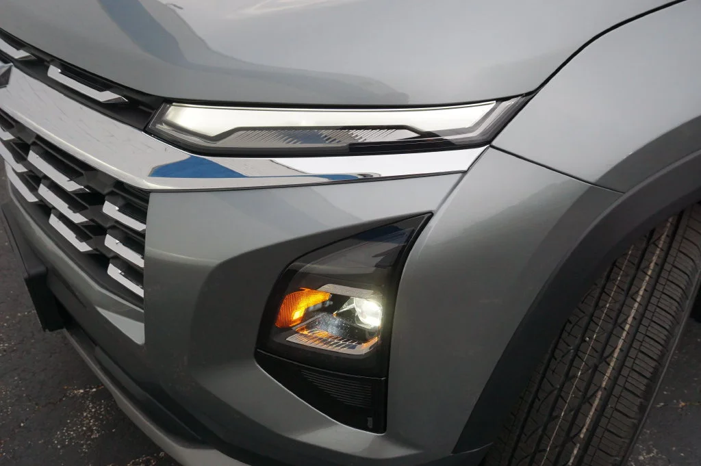 2027 Chevrolet Equinox LT - Photo 28
