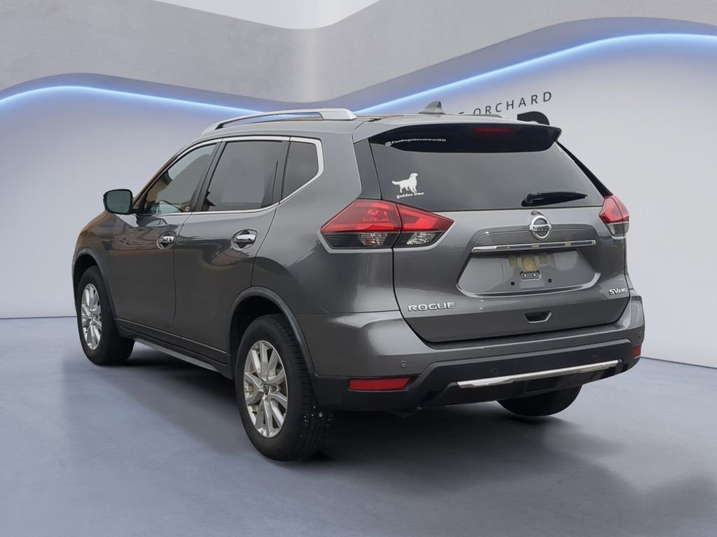 Used 2020 Gun Metallic Nissan SV image 5