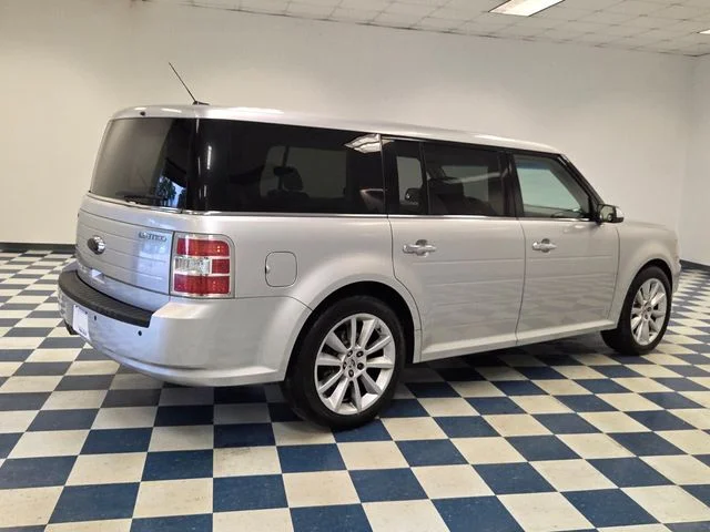 Used 2011 Silver Ford Limited image 8