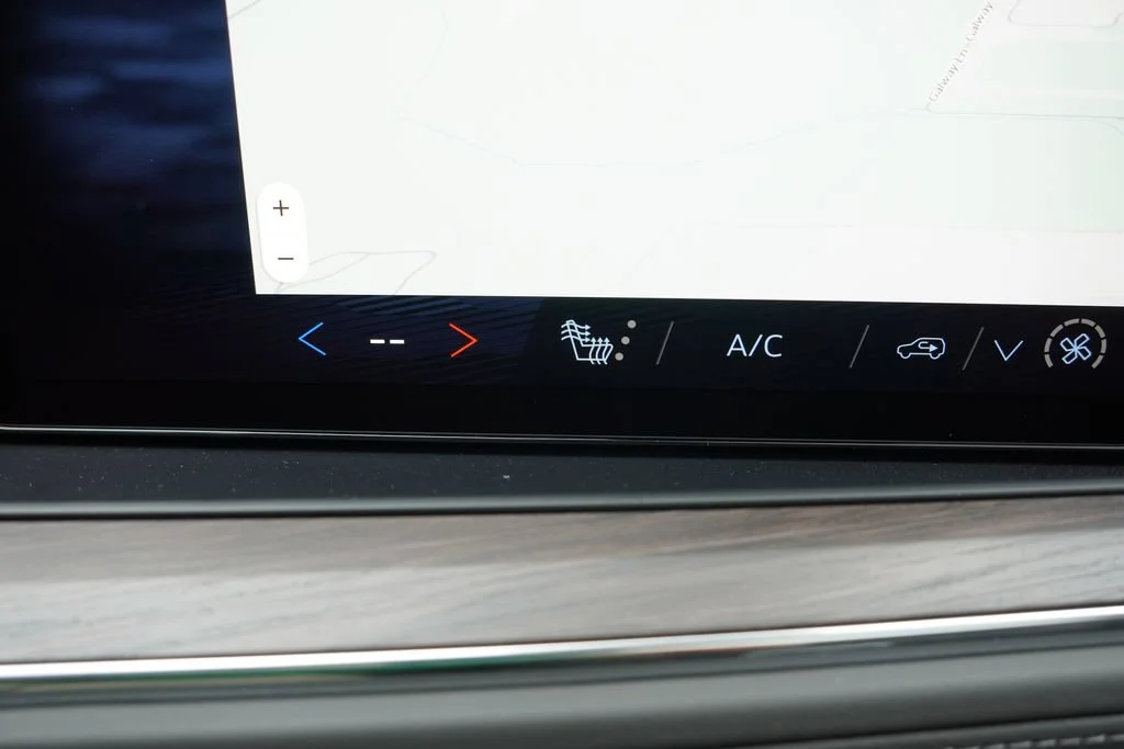 2026 Chevrolet Tahoe Z71 - Photo 18