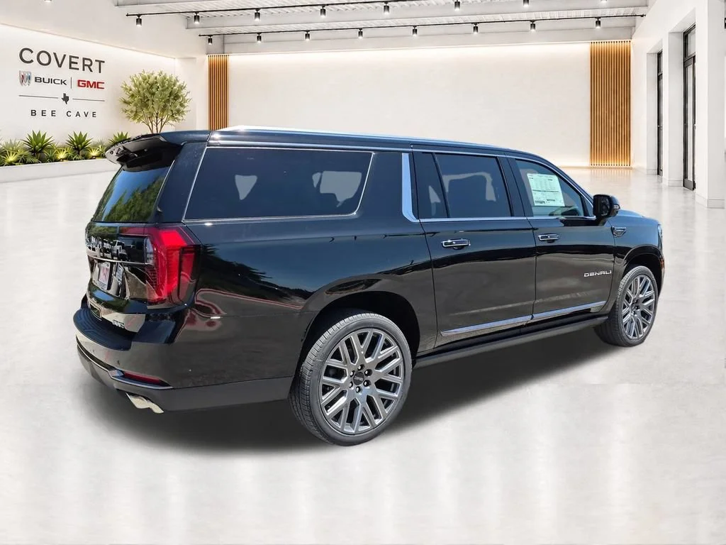 2026 GMC Yukon XL Denali Ultimate - Photo 11