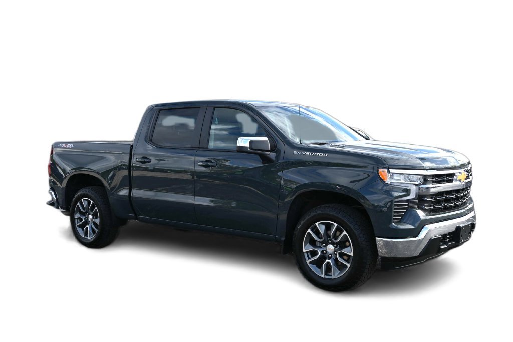Used 2025 Cypress Chevrolet LT image 3