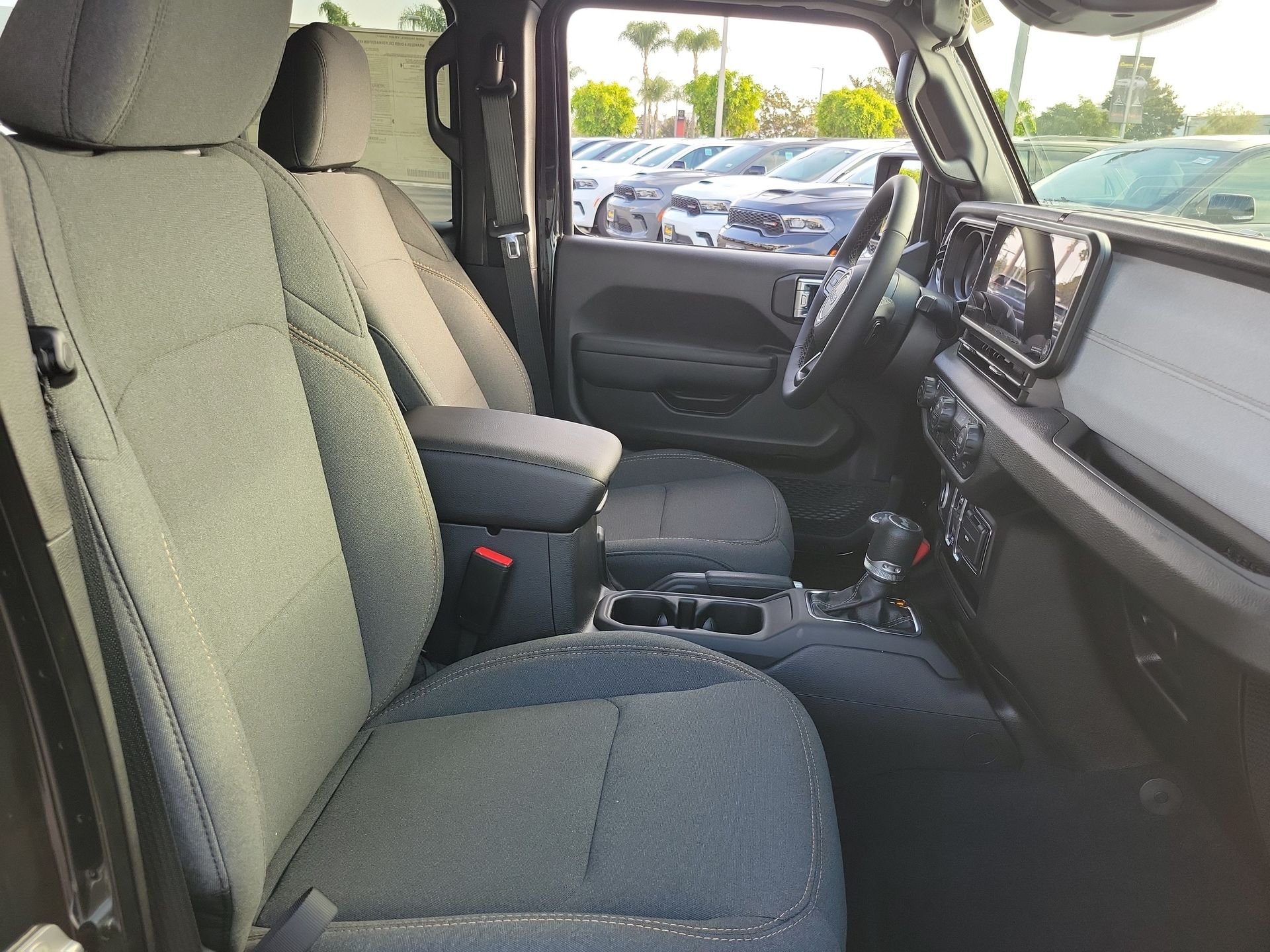 New 2026 Black Clear-Coat Paint Jeep  image 20