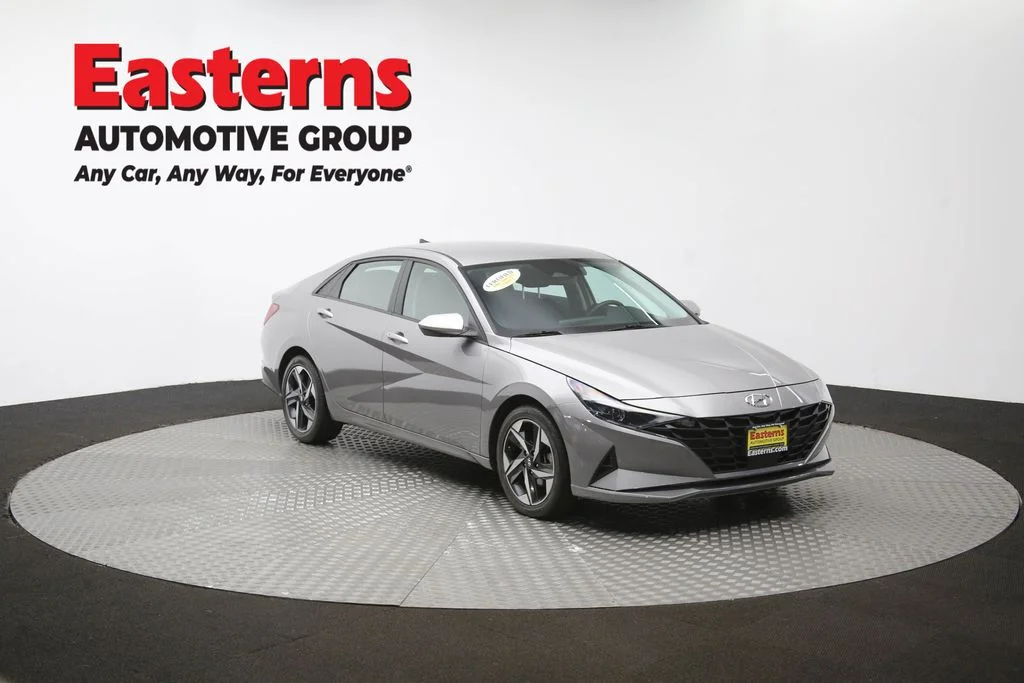 Used 2023 Silver Hyundai SEL image 44