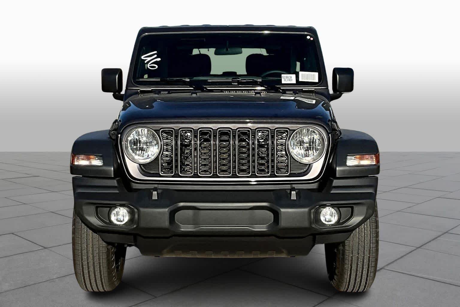 New 2026 Granite Crystal Metallic Clear-Coat Exterior Paint Jeep Sport image 4