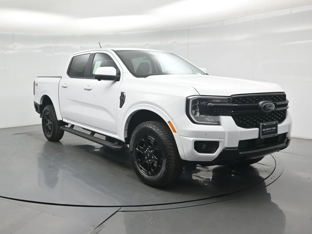 New 2026 Oxford White Ford Lariat image 44