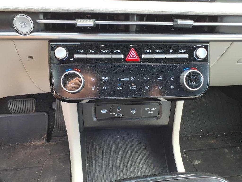 2025 Hyundai Tucson Limited - Photo 22