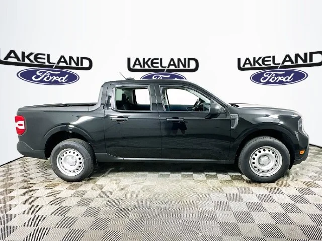 New 2026 Black Ford XL image 2