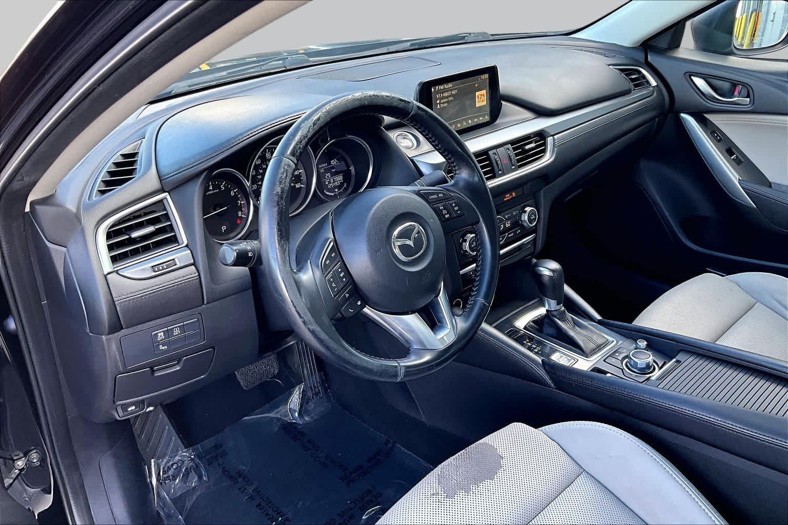 Used 2016 Jet Black Mica Mazda i Touring image 16