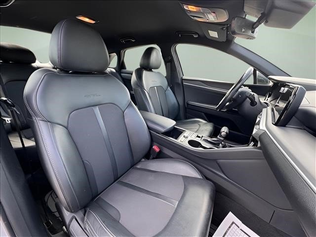 Used 2023 Wolf Gray Kia GT-Line image 9