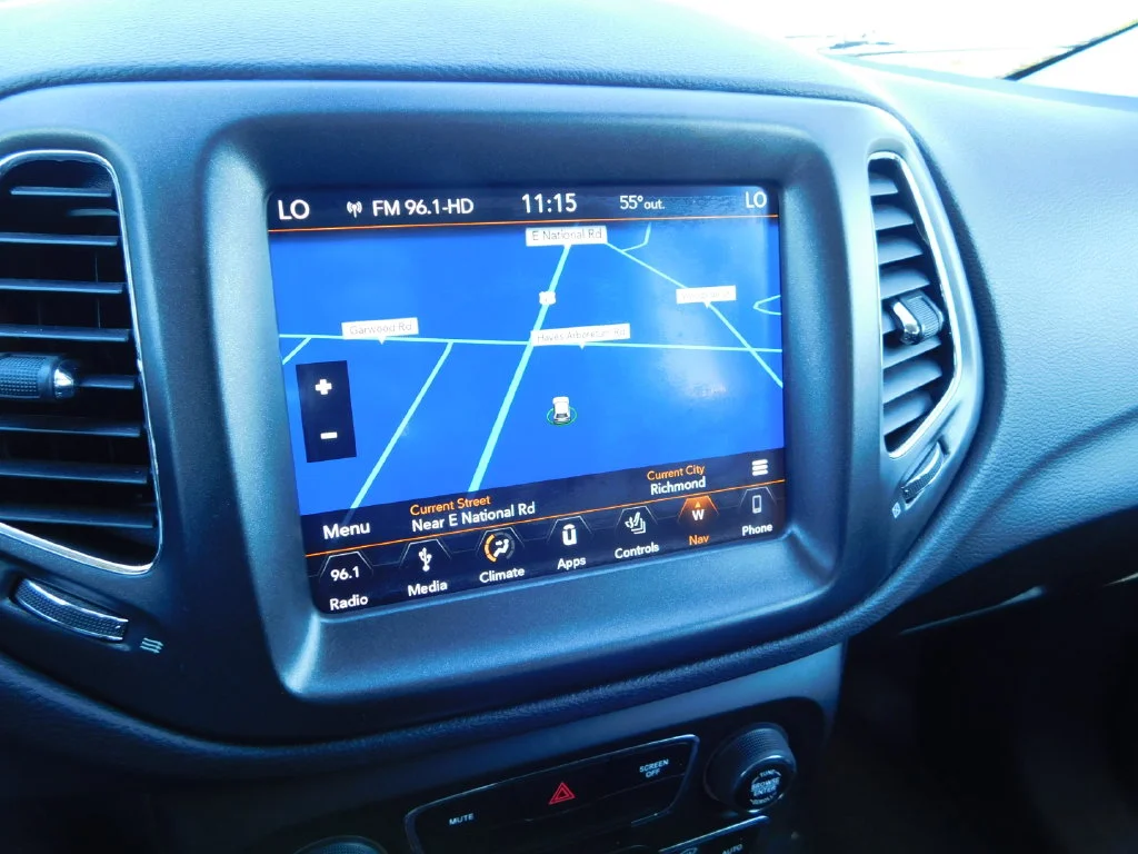 Used 2018 Laser Blue Jeep Trailhawk image 34