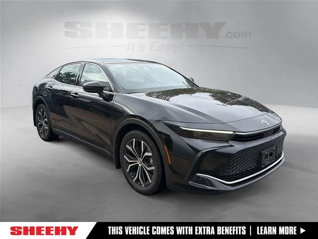 Used 2024 Black Toyota  image 1