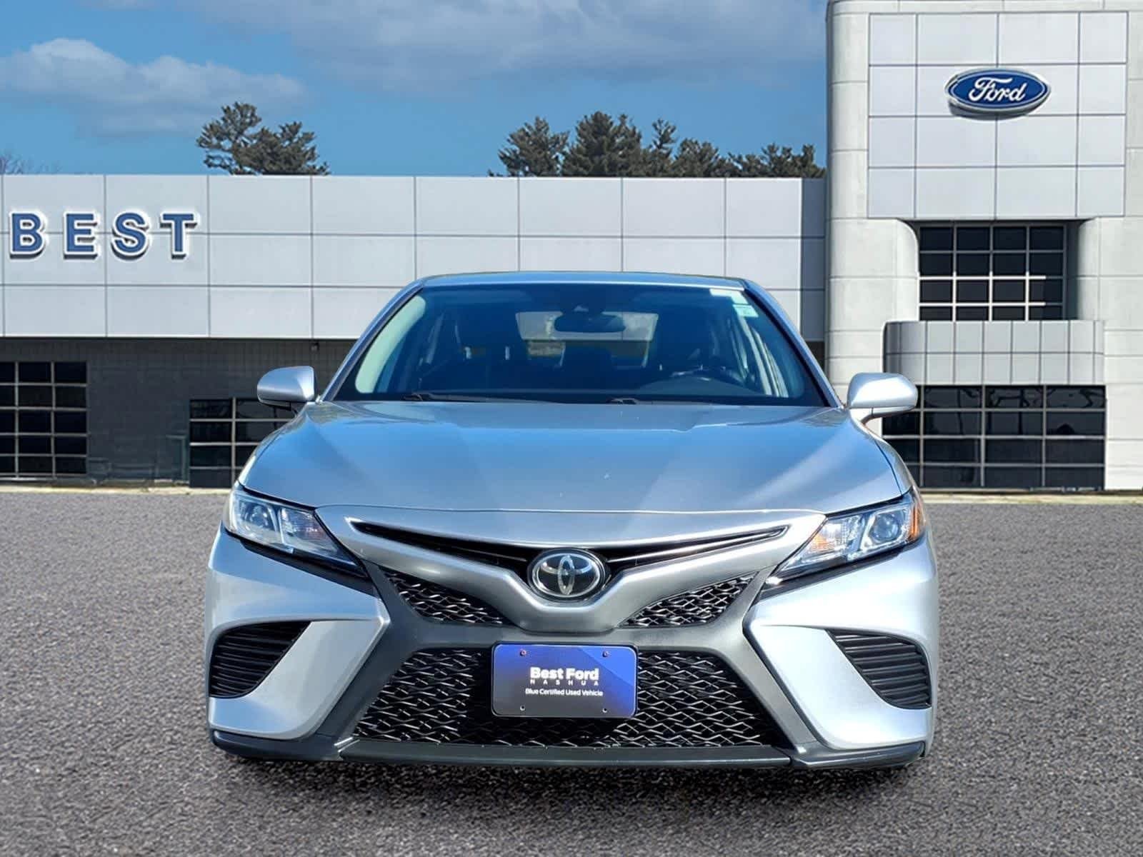 Used 2019 Celestial Silver Metallic Toyota SE image 10