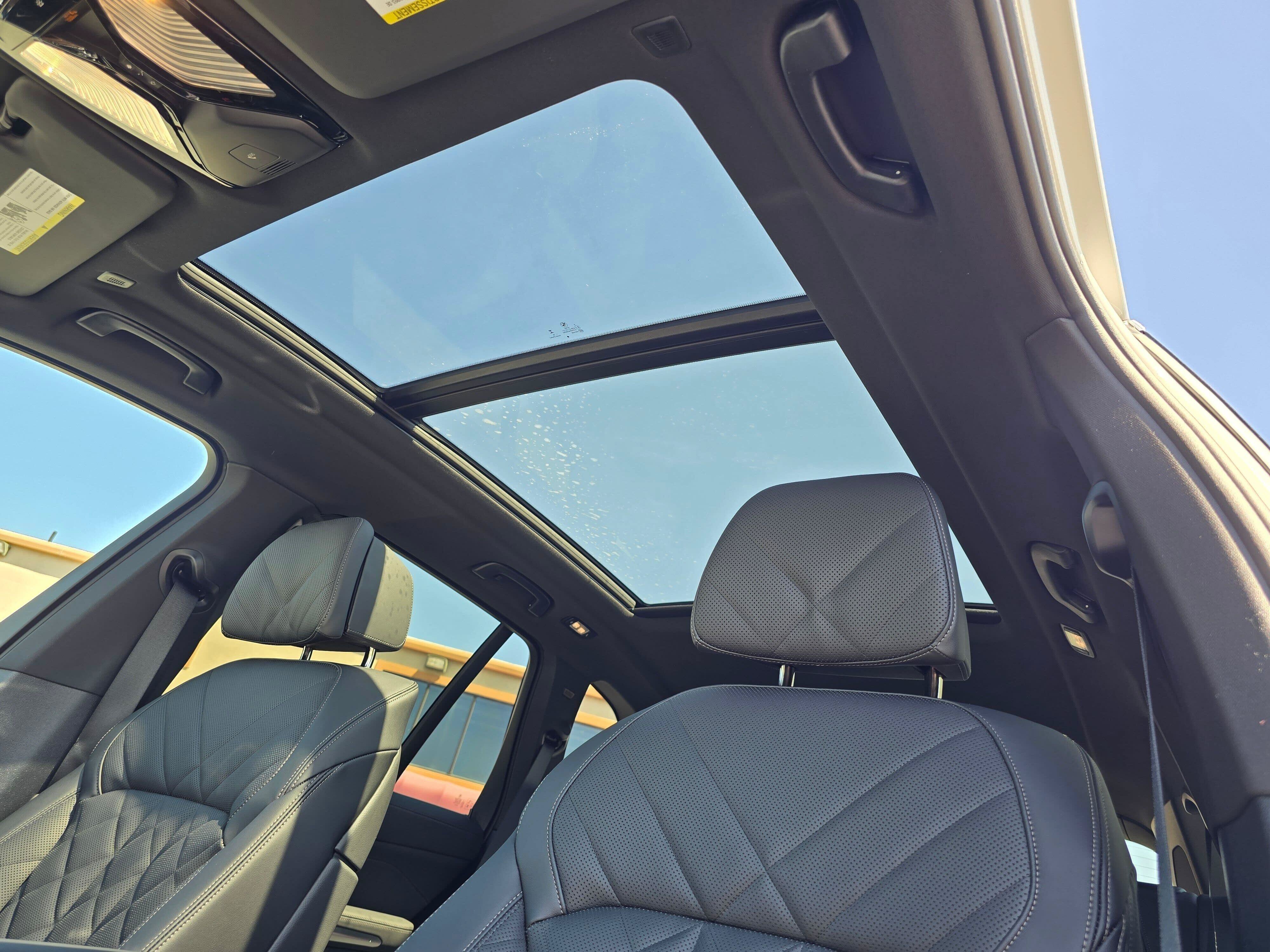 New 2026 Alpine White BMW xDrive40i image 27