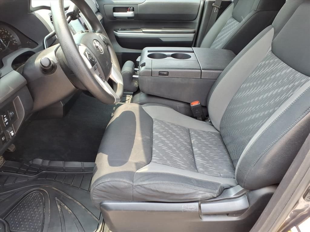 Used 2021 Gray Toyota SR5 image 12