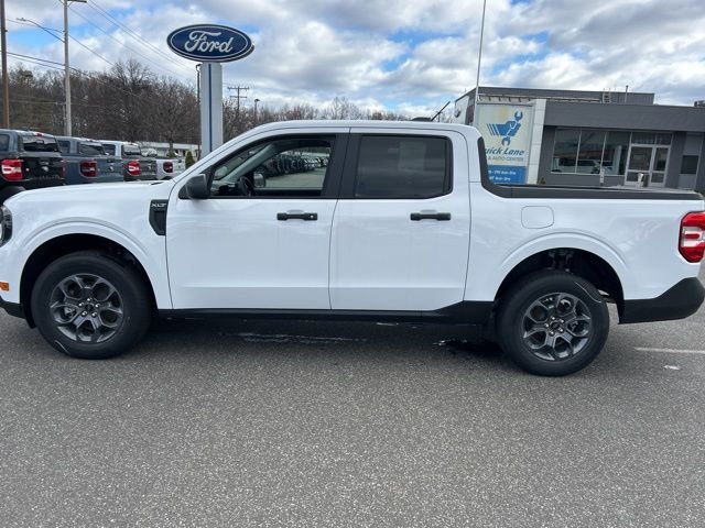 View vehicle photo 4