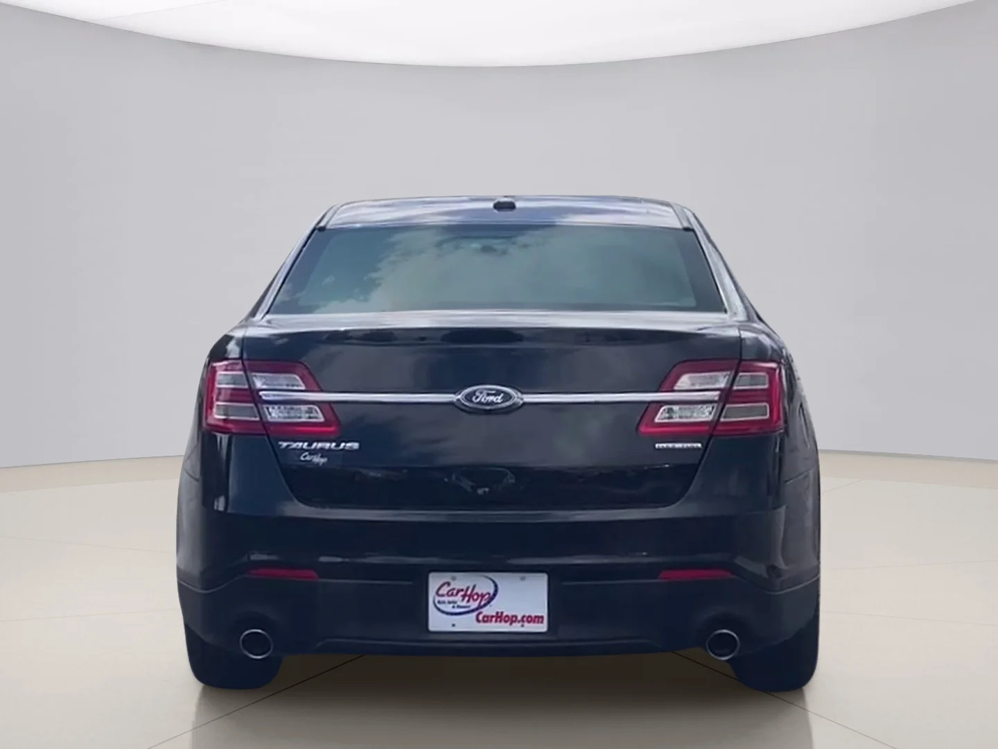 Used 2019 Black Ford SE image 4