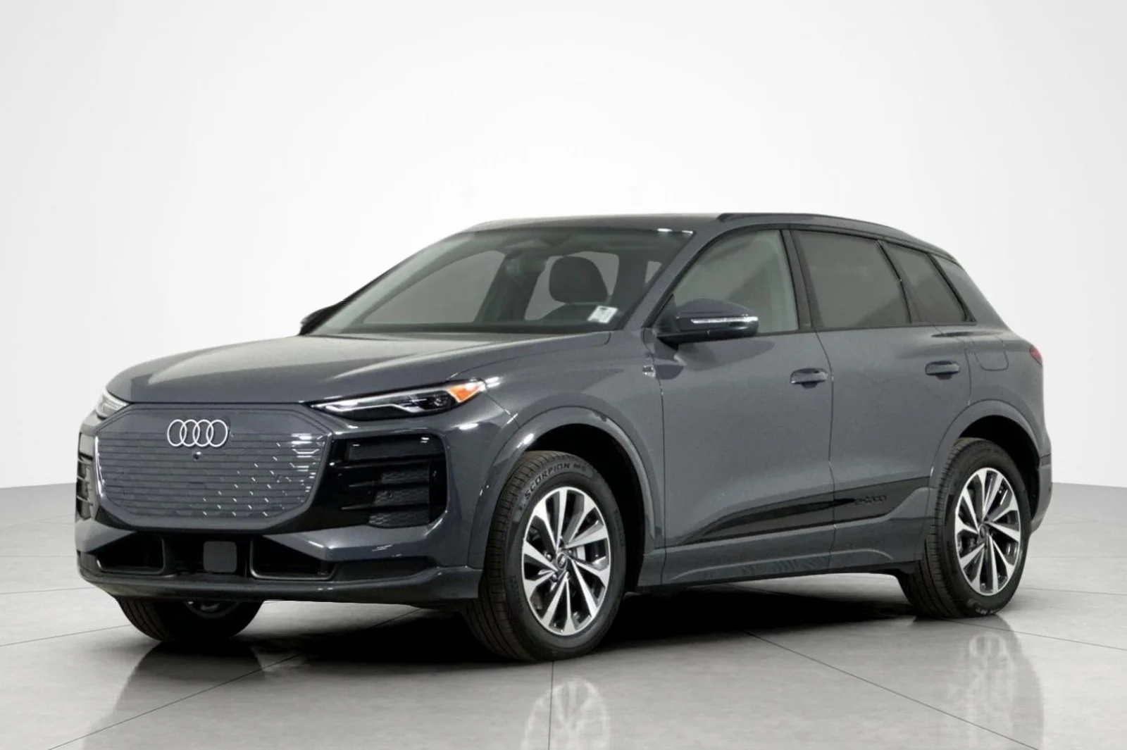 2027 Audi Q6 e-tron Premium quattro's photo
