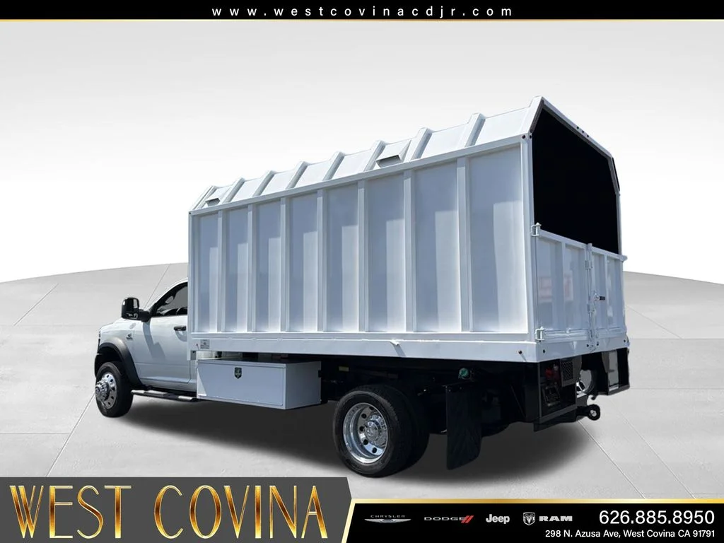 New 2026 Bright White Clear-Coat Exterior Paint RAM Tradesman image 11