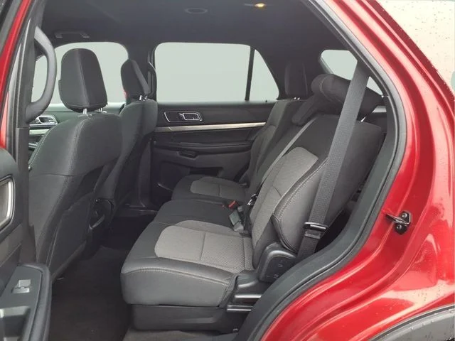 Certified Used 2018 Ruby Red Metallic Ford XLT image 12