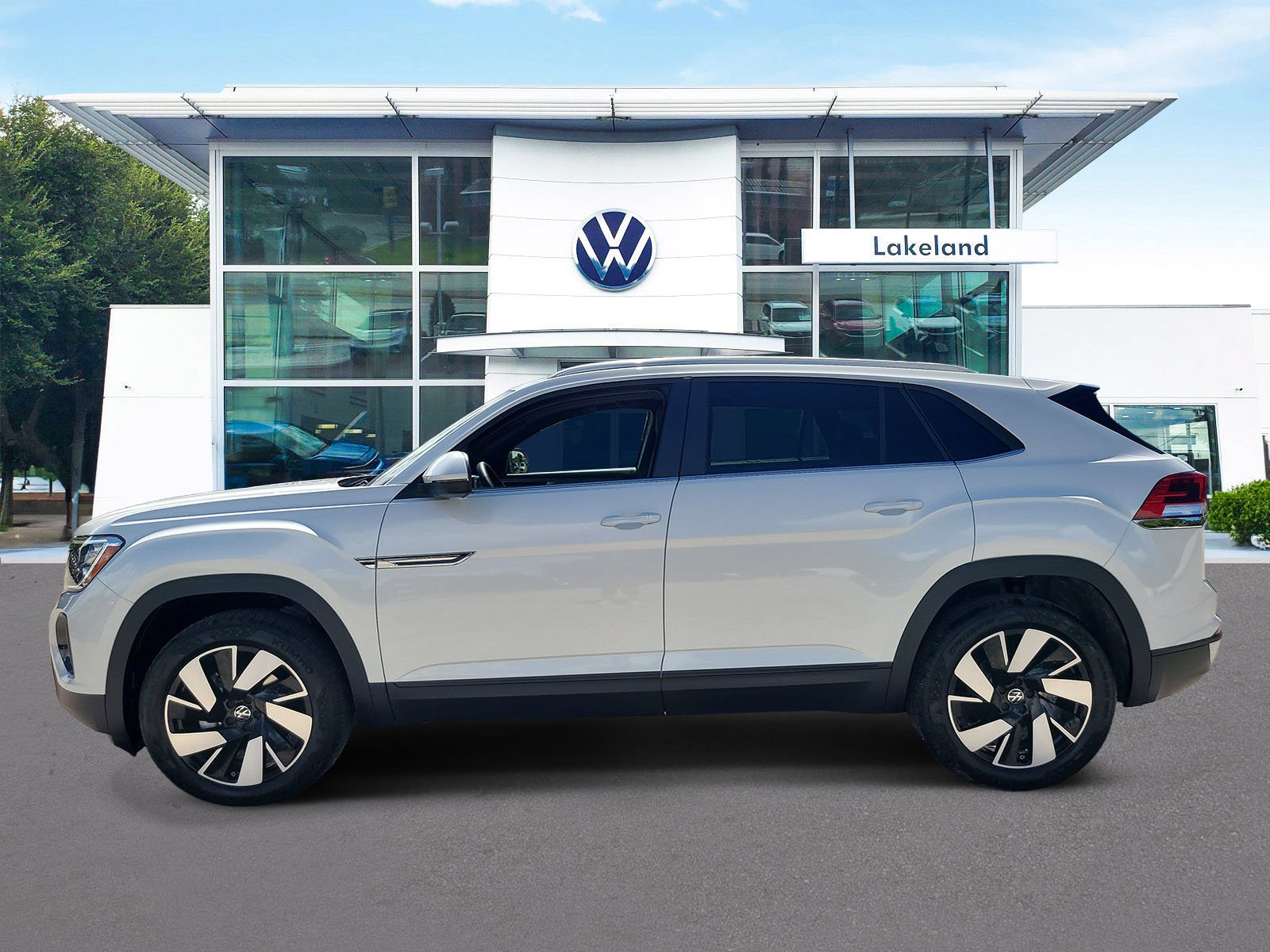 New 2026 Opal White Pearl Volkswagen 2.0T SE W/TECHNOLOGY image 6