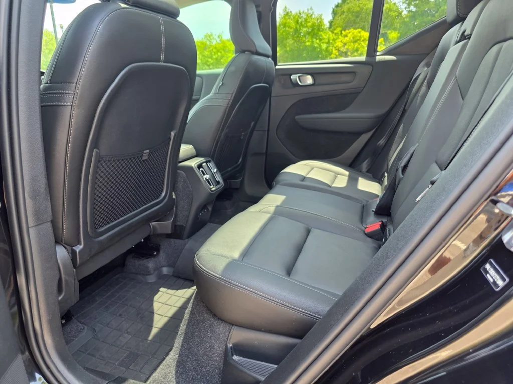 Used 2026  Volvo Plus image 25