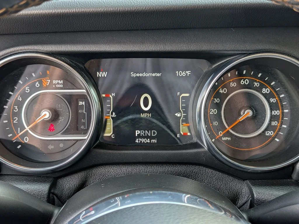 Used 2021 Black Jeep Overland image 17